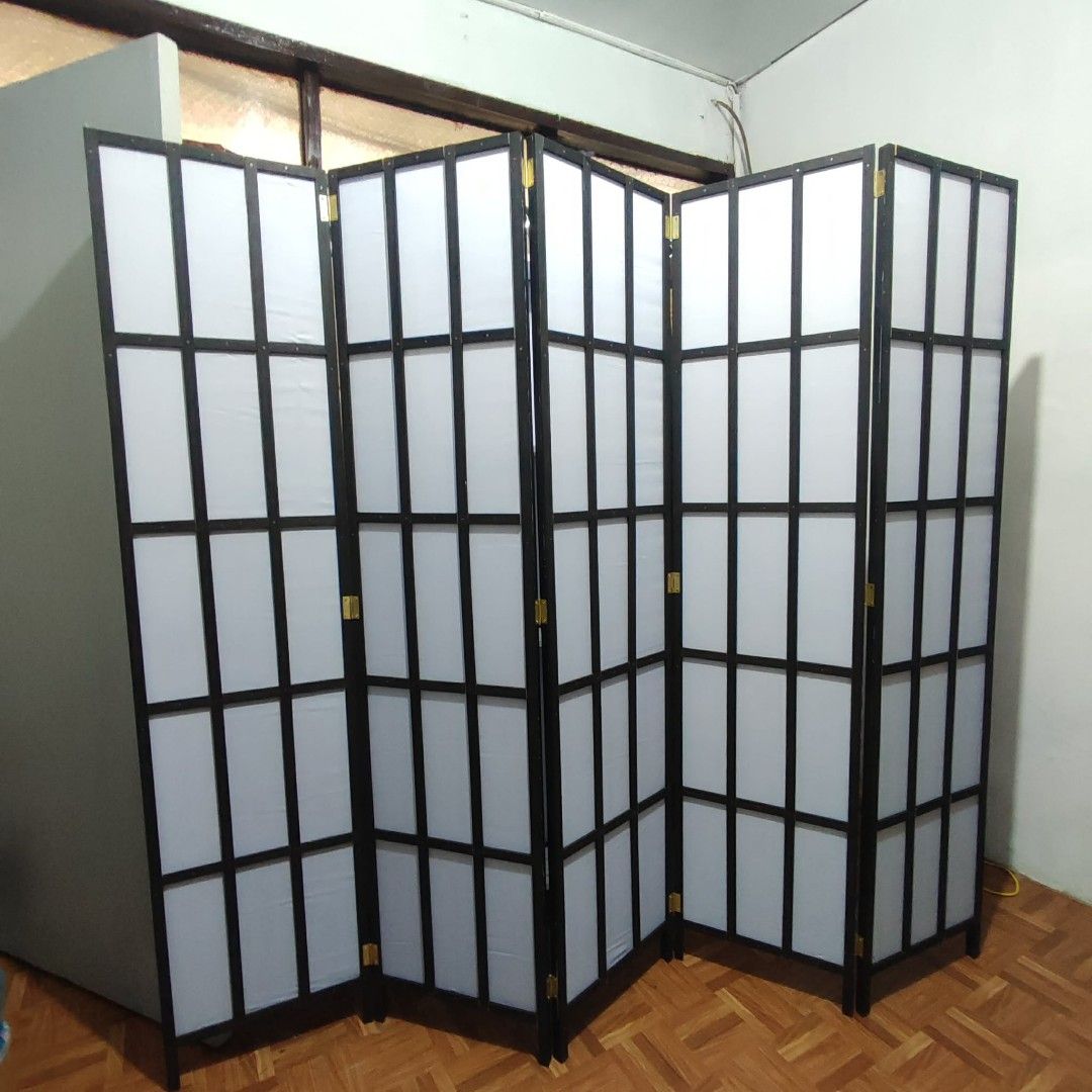 Japanese Divider (Category: Other Home Furniture) located in Taytay. Submitted by mathewpiad (Listing ID 1417385390, Image 3). Description: .