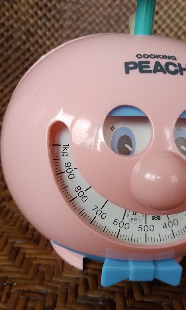 Kitchen Weighing Scale (Category: Health Monitors & Weighing Scales) located in Marikina City. Submitted by brandodracu (Listing ID 1417303433, Image 3). Description: food condition made in japan.