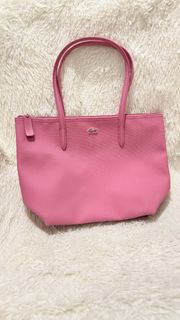 (Category: ) located in . Submitted by bag_botique (Listing ID 1417227039, Image 1). Description: .