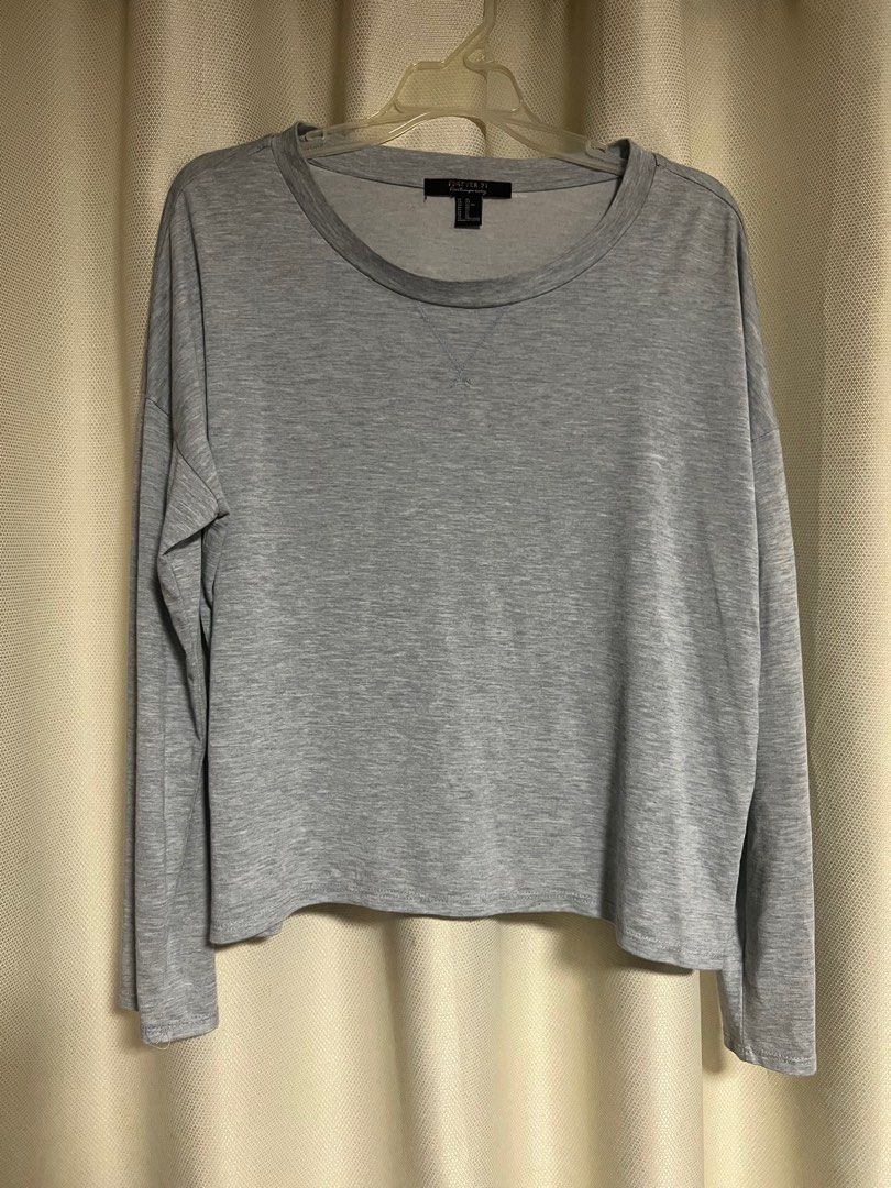 Long Sleeved Shirt (Category: Longsleeves) located in Makati City. Submitted by helpmedeclutter03 (Listing ID 1417251488, Image 1). Description: - Used but no damage - Material is thin and soft - Color same as picture (pale bluish gray) .