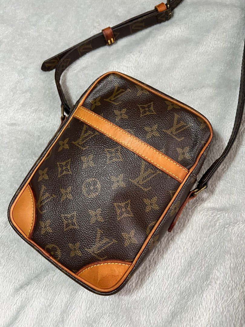 LV DANUBE SLING (Category: Luxury Bags & Wallets) located in Valenzuela. Submitted by streetsource (Listing ID 1417344567, Image 1). Description: LV DANUBE SLING RANK S-A Authentic 20k.