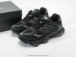 (Category: ) located in . Submitted by outlet_sneakers_shop (Listing ID 1417312658, Image 1). Description: .