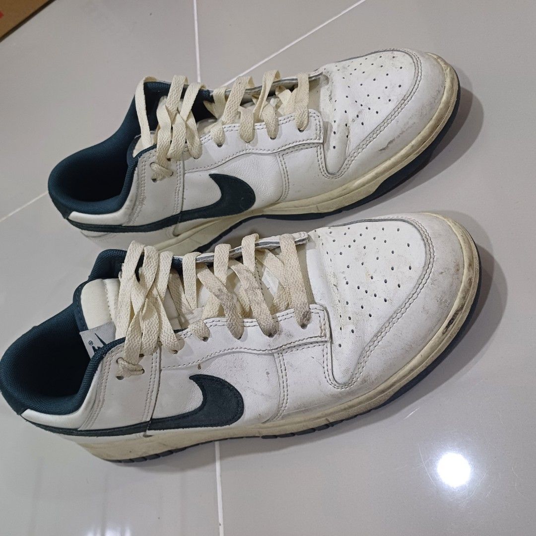 Nike Dunk Low White Green (Category: Sneakers) located in Shah Alam. Submitted by babayago (Listing ID 1417321253, Image 1). Description: Nike Dunk Low Athletic Department for sale .