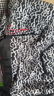 (Category: ) located in . Submitted by Ashsh (Listing ID 1417347317, Image 1). Description: .