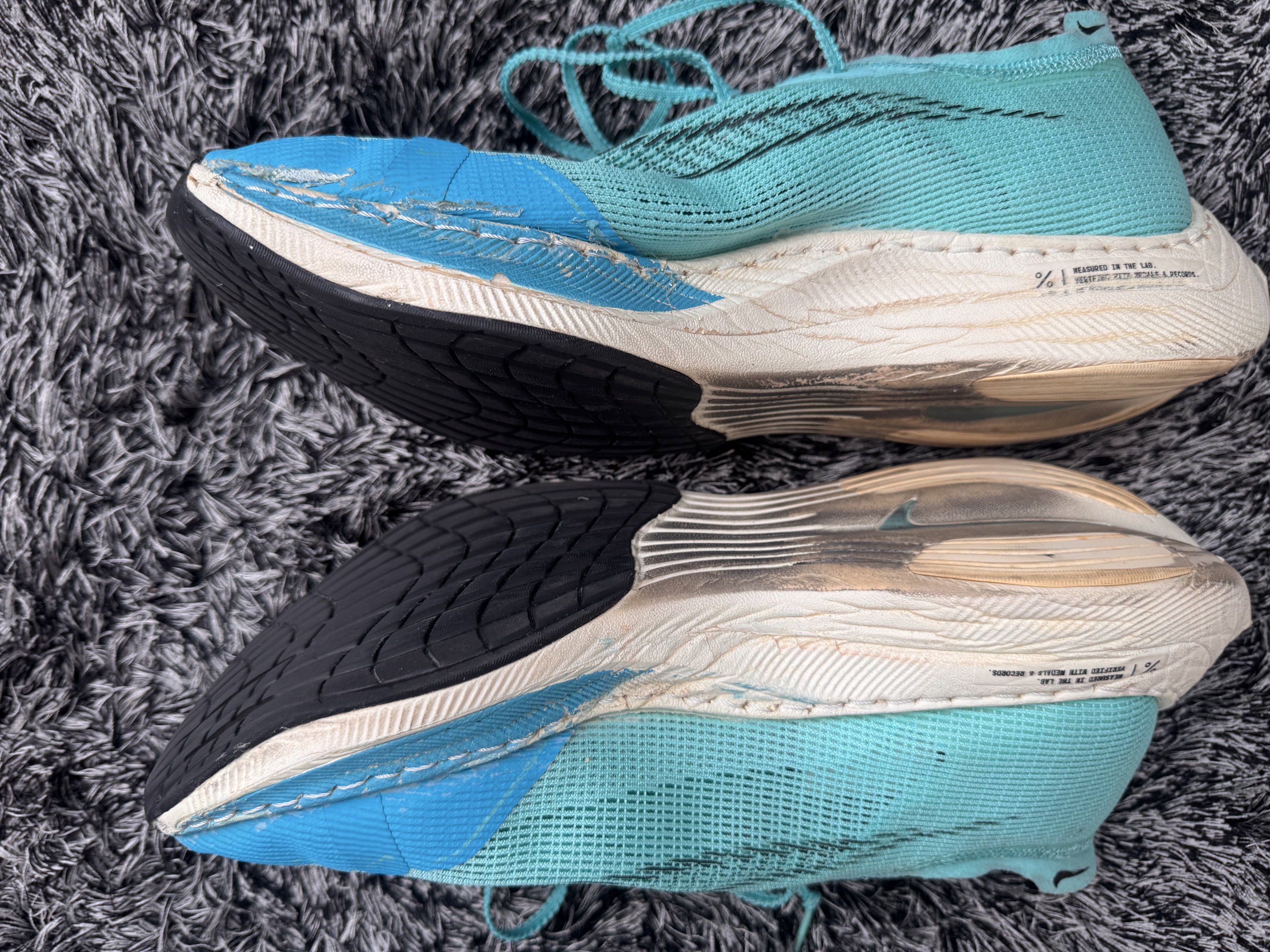 Nike ZoomX Vaporfly Next% 2 - Blue (Category: Sneakers) located in Muntinlupa City. Submitted by xtne17 (Listing ID 1417317626, Image 3). Description: - Nike ZoomX Vaporfly Next% 2 - Color: Blue - Size: US 9.5 - Includes original laces - Designed for running - Features ZoomX foam cushioning - Lightweight feel.
