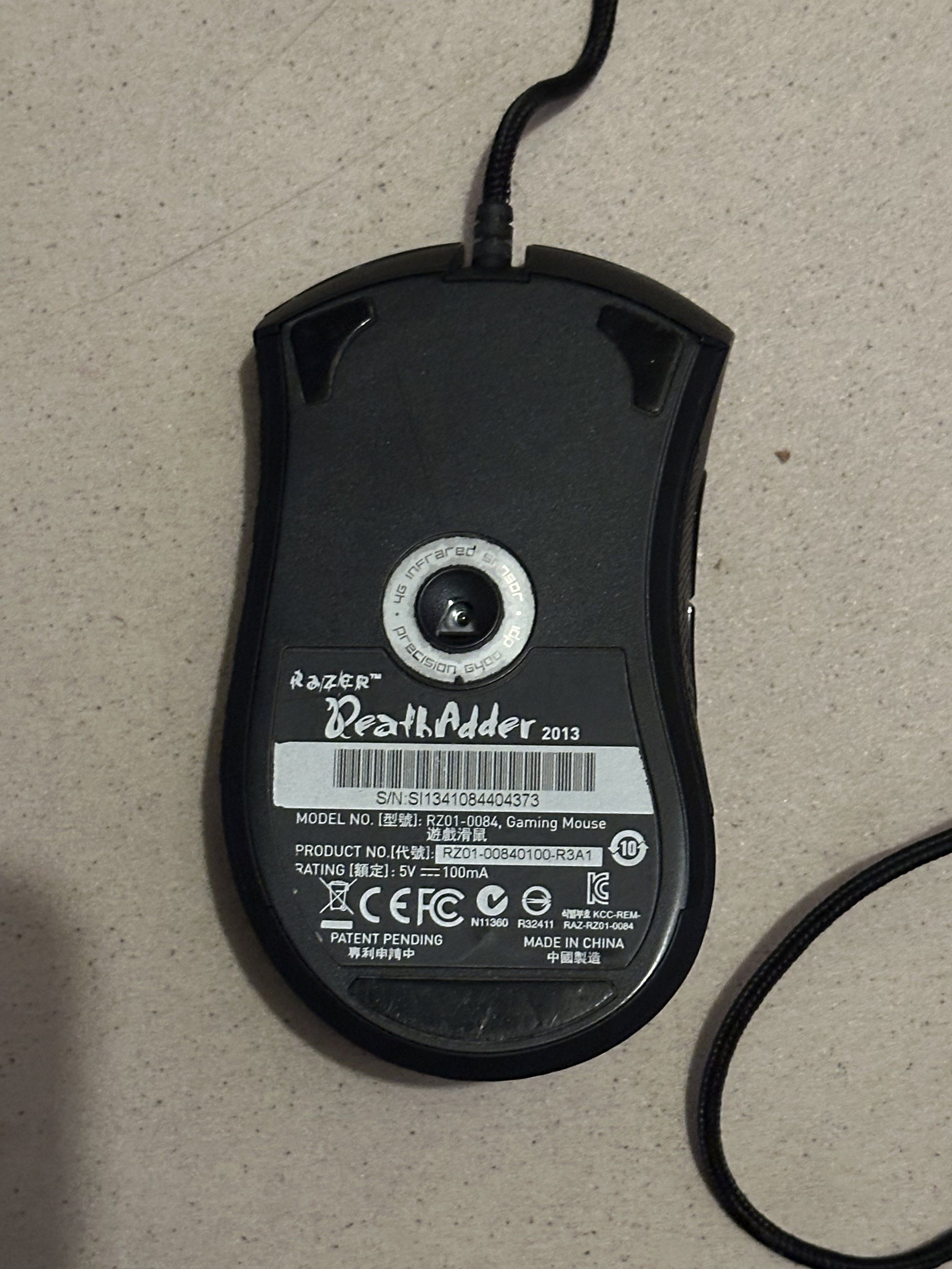 Razer DeathAdder 2013 Gaming Mouse with double click issue (Category: Mouse & Mousepads) located in Quezon City. Submitted by repageo (Listing ID 1417185610, Image 2). Description: You will have to repair for the double click issue..