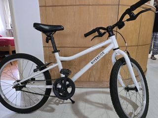 (Category: ) located in . Submitted by ashutosh_shukla (Listing ID 1417308575, Image 1). Description: .