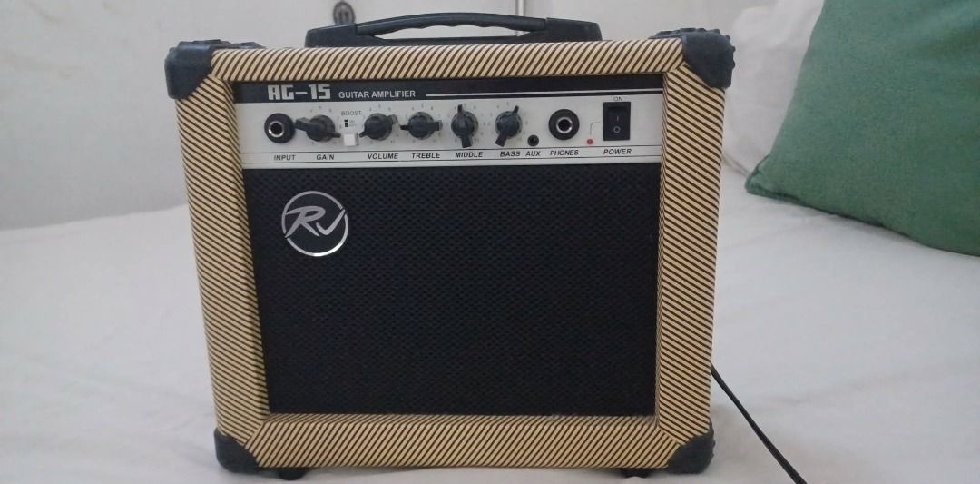 RJ vibecaster basic & RJ basic amp (15w/ with box), Hobbies & Toys ...