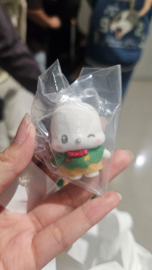 Sanrio Pochacco Pompompurin Bandai Sumikko Gurashi Flocked Blind Box Figure (Category: Designer & Blind Box Toys) located in Valenzuela. Submitted by itemsforless22 (Listing ID 1417321634, Image 3). Description: 350 EACH - Sealed Sumikko Gurashi flocked blind box figure - Features various Sumikko Gurashi characters - Includes two individual, sealed figures: - White bear with a brown sandwich - White cat with a green and yellow item.