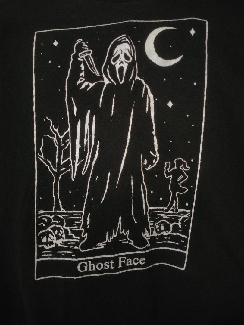 SCREAM Ghost Face Tarot Card Black Medium Shirt (Category: Shirts) located in Manila. Submitted by whisfrab (Listing ID 1417358250, Image 2). Description: 19*26.5 Good condition Lose stitches neck part (see last pic) 8.5/10 MOP thru Gcash.