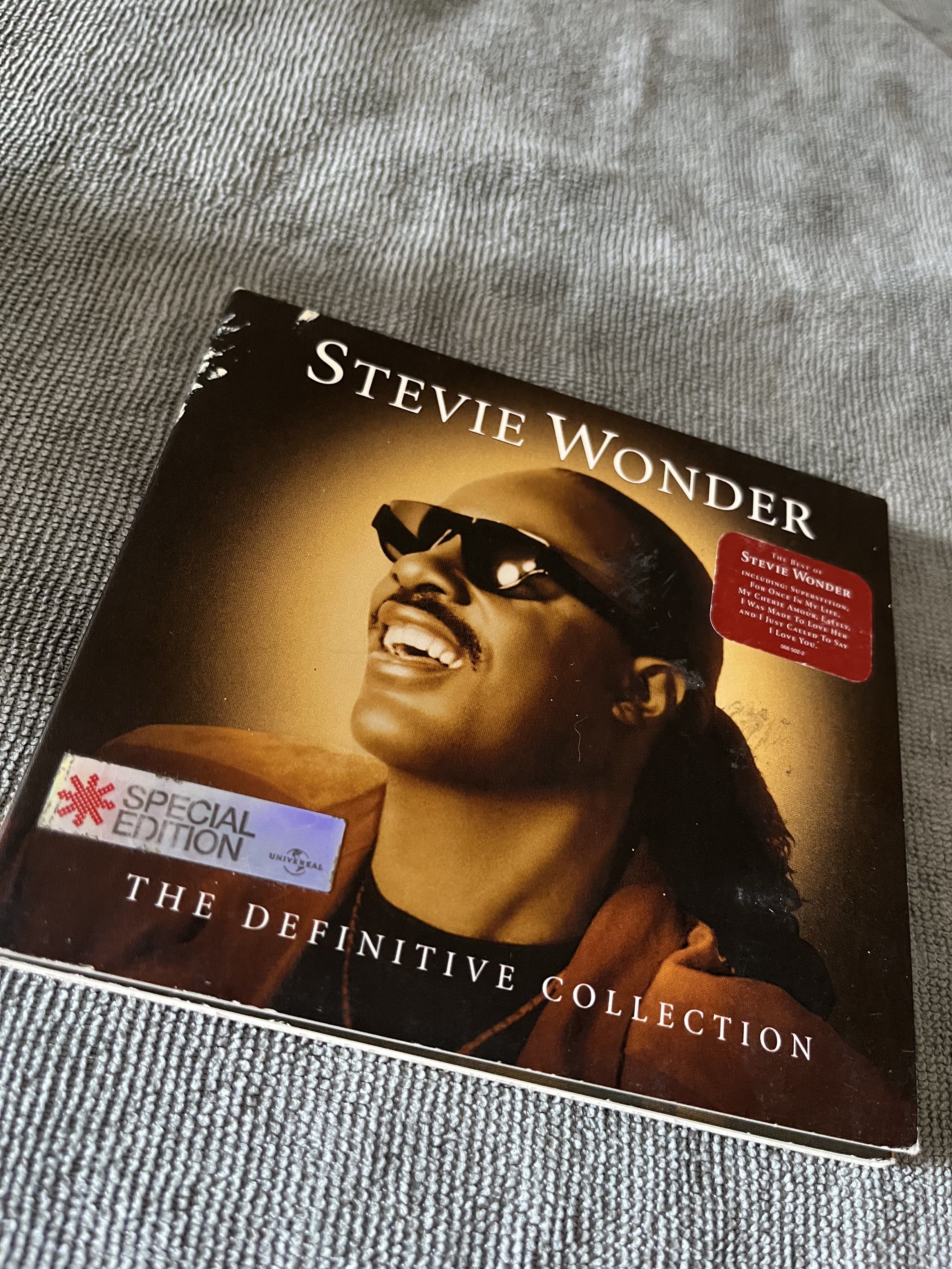 Stevie Wonder - The Definitive Collection (CD) (Category: CDs & DVDs) located in Quezon City. Submitted by BRANDNEWSUPERSALE (Listing ID 1417242409, Image 1). Description: - Stevie Wonder's "The Definitive Collection" (2CD set). - Features a wide selection of his greatest hits. - Includes two CDs. - CD case with Stevie Wonder photo and tracklist..