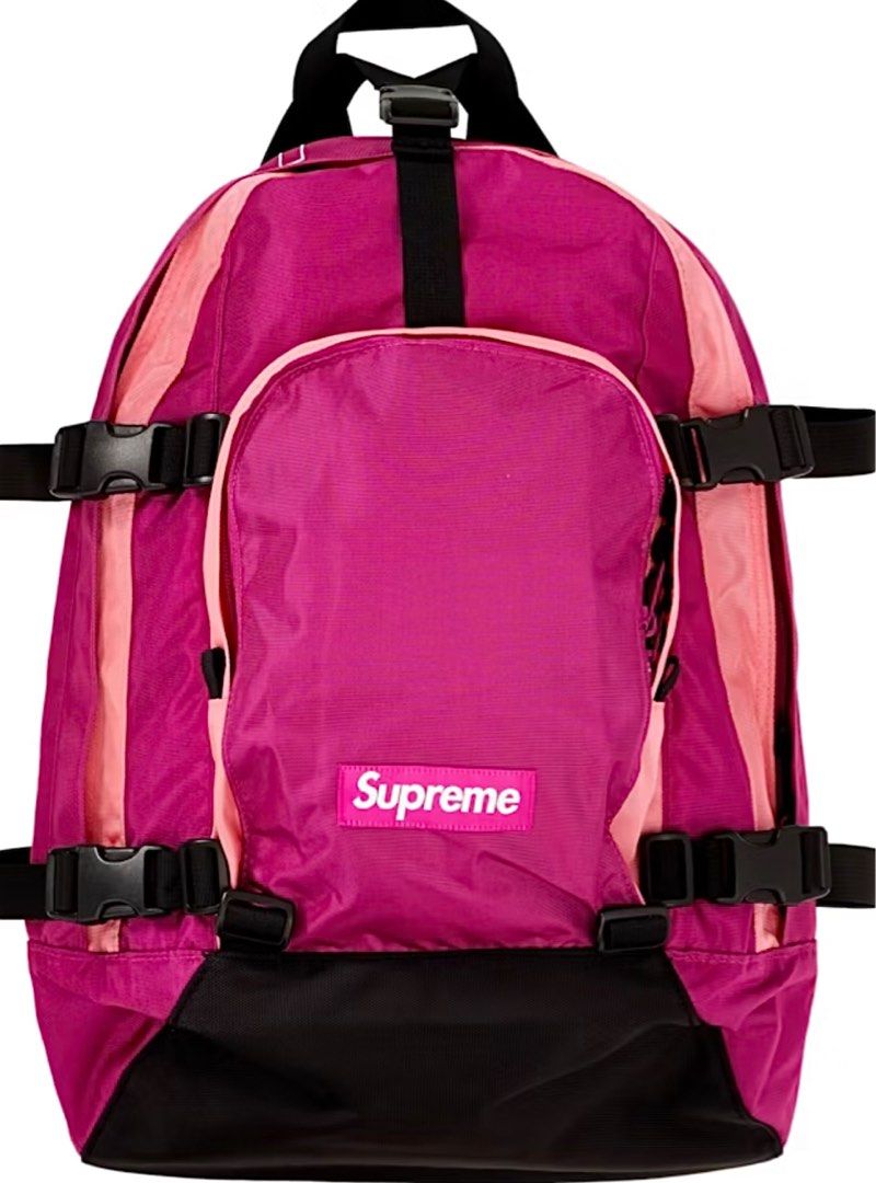 Supfeme fw19 (Category: Backpacks) located in Valenzuela. Submitted by streetsource (Listing ID 1417353718, Image 1). Description: SUPREME FW 19 Magenta bagpack Condition almost Authentic 5,500.