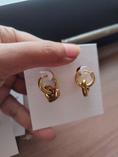(Category: ) located in . Submitted by kcinsg (Listing ID 1417234869, Image 1). Description: .