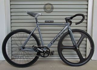(Category: ) located in . Submitted by bikeco (Listing ID 1417345172, Image 1). Description: .