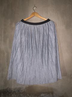 (Category: ) located in . Submitted by sidethrifts (Listing ID 1417252528, Image 1). Description: .