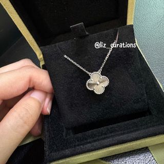 (Category: ) located in . Submitted by liz_curations (Listing ID 1417288076, Image 1). Description: .