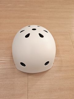 (Category: ) located in . Submitted by skyyeo28 (Listing ID 1417346924, Image 1). Description: .