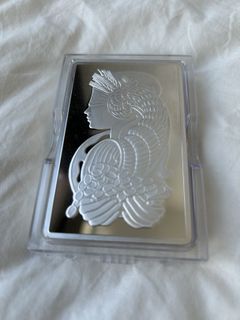 （分類：）位於 。 由 Silversqueeze 提交（商品編號 1417434789，圖片 1）。簡介： 。