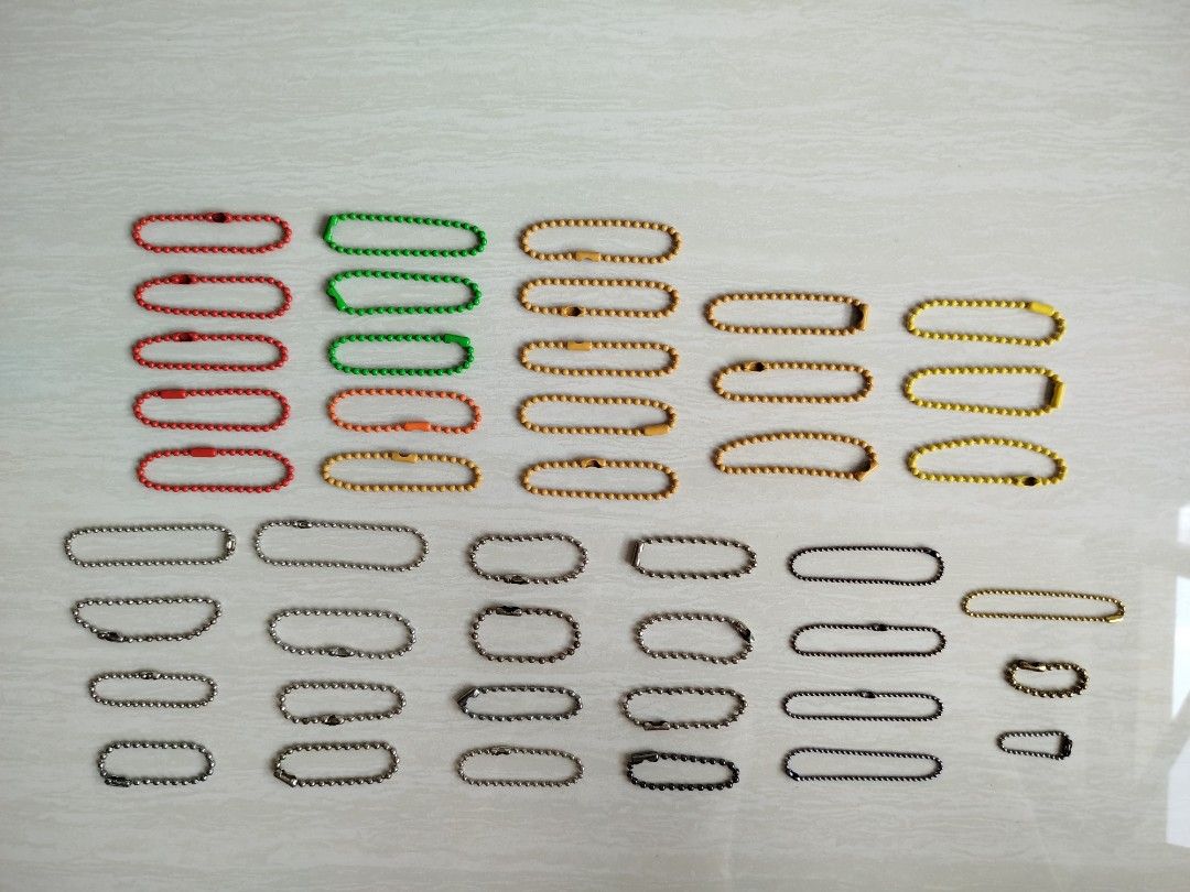 Assorted Ball Chains Bundle (Category: Craft Supplies & Tools) located in Singapore. Submitted by darkradparcivale (Listing ID 1417493148, Image 1). Description: Selling as a set of 44 chains for $2. Meetup at Canberra MRT to deal..