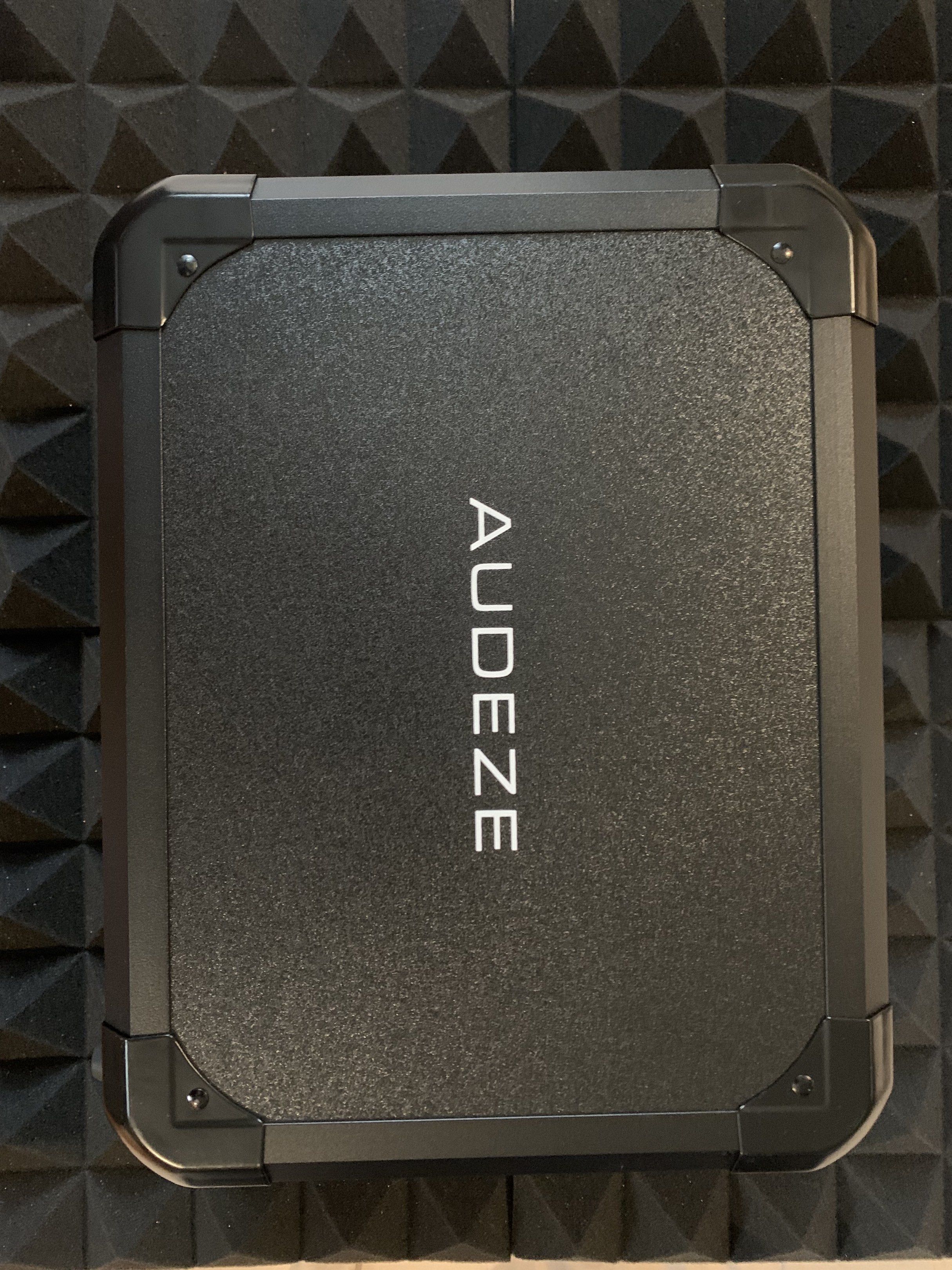 Audeze LCD-2C Planar Magnetic Headphones (Category: Headphones & Headsets) located in Tacloban City. Submitted by kayug (Listing ID 1417422934, Image 1). Description: ✅ AUDEZE LCD2 - CLASSIC ✅ Original/ Authentic - bought from Hifi Gallery ✅ bought last Jan 2026, 1st owner, all stock ✅ 10/10 condition, no scratches/dents ✅ Complete with papers/box ✅ Comes with: Hard shell Audeze case, Warranty cards, unused stock cable ✅ Price: 42k ✅ RFS: slightl