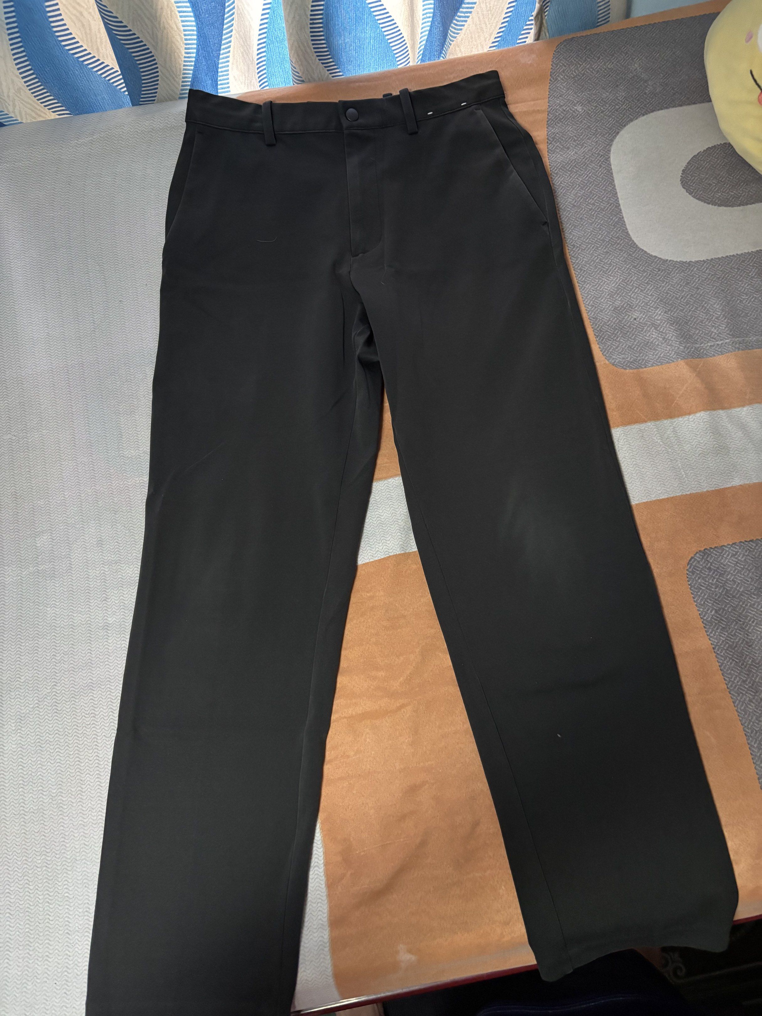 Uniqlo Stretchable Trousers (Category: Trousers) located in Pasig City. Submitted by karurosu (Listing ID 1417492109, Image 1). Description: Uniqlo stretchable trousers • Size: Small • Bought two years ago for 1,490 • Rfs: declutter/not using anymore • Condition: 9.5/10.