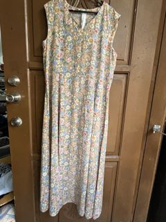 (Category: ) located in . Submitted by hello-yellow (Listing ID 1417491481, Image 1). Description: .