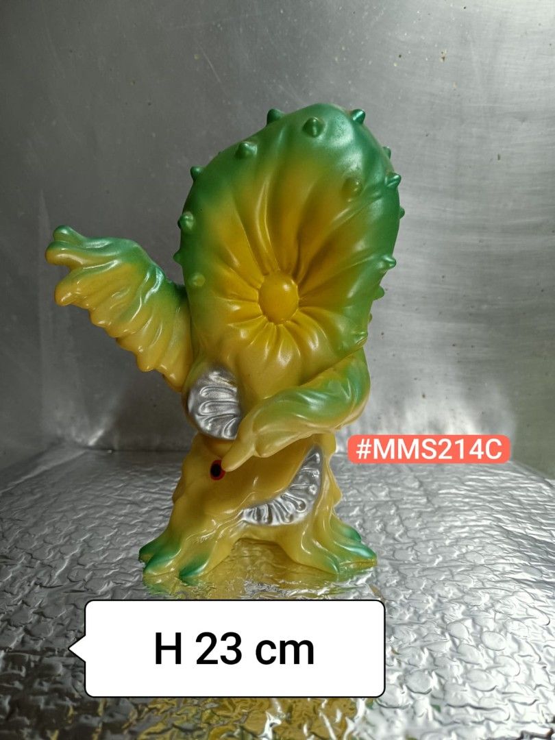 Bullmark Greenmons GID Ultraman Kaiju Monster Sofubi Soft Vinyl Bandai Japan 1966 Hayata Marusan M1Go Figure (Category: Toy Figures) located in Singapore. Submitted by kittyleekityin (Listing ID 1417599401, Image 2). Description: Glow in Dark version. As is condition. 23 cm tall standard size..