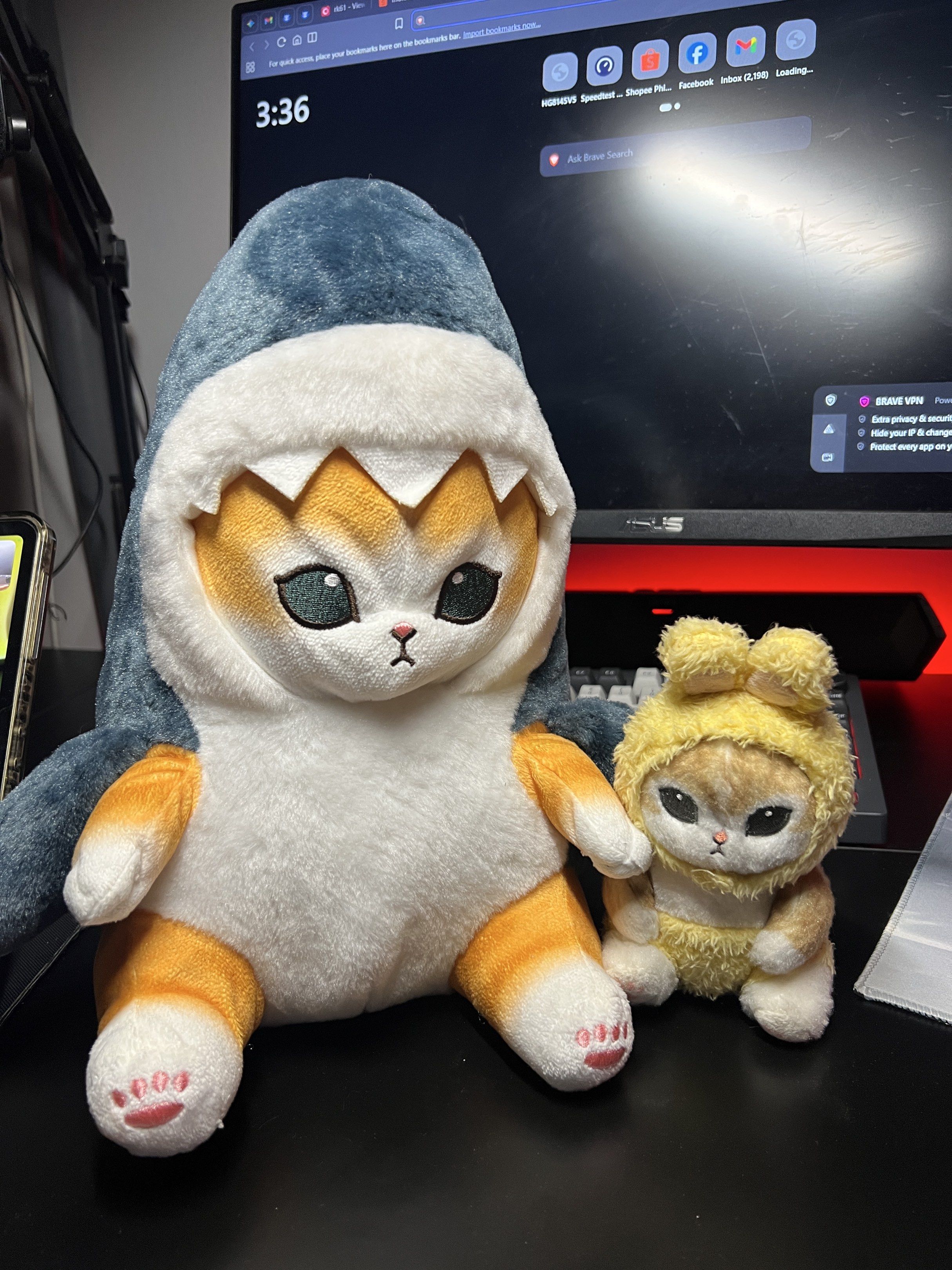 Mofusand (Category: Plushies & Soft Toys) located in Taguig. Submitted by _ZEROO (Listing ID 1417481076, Image 2). Description: Giving the small one for free along with the big one..