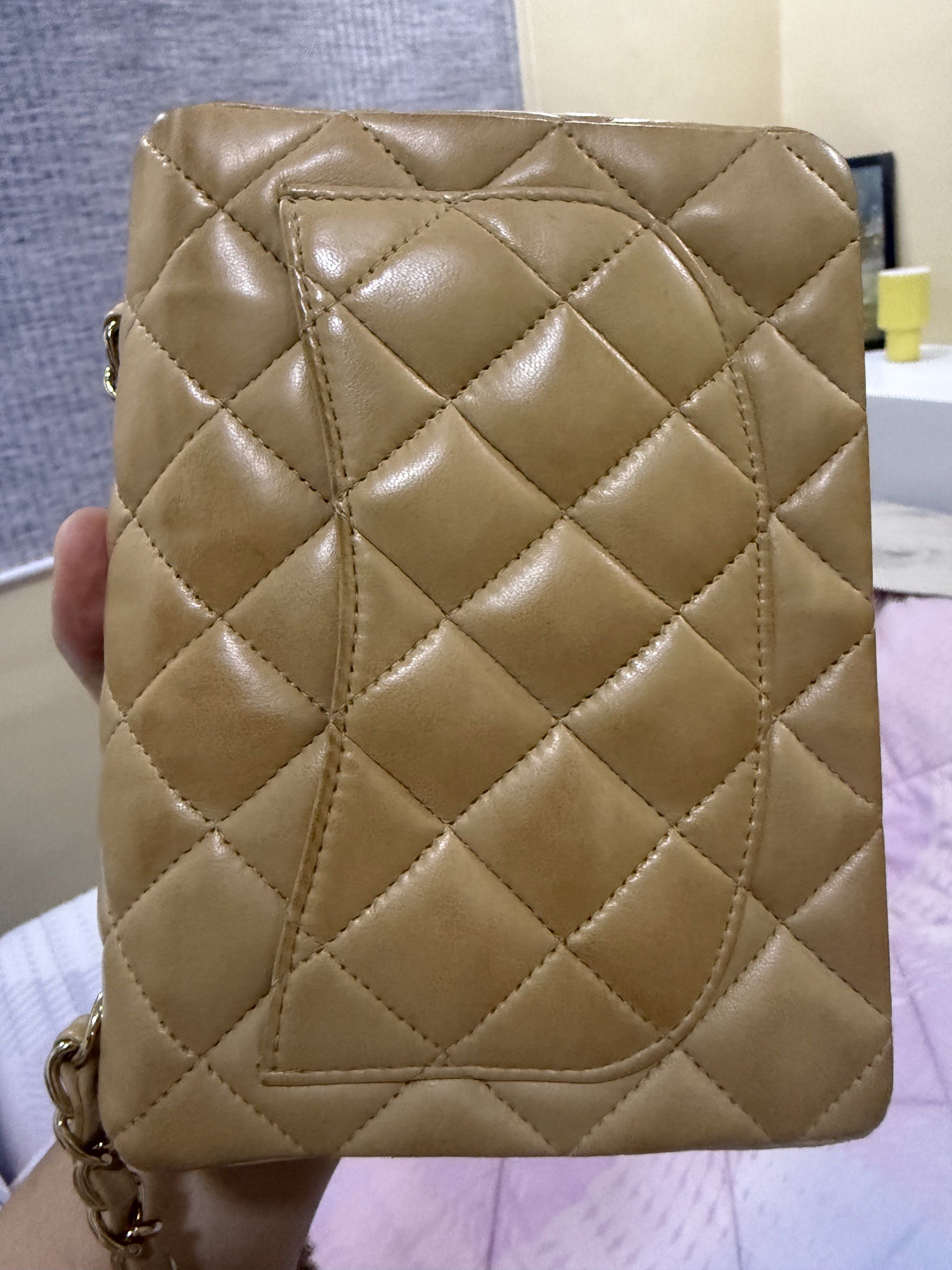 Chanel Classic Flap Bag (Category: Luxury Bags & Wallets) located in Taguig. Submitted by bianca625 (Listing ID 1417570658, Image 3). Description: Vintage mini square lambskin 24k gold hardware Series 8 with dustbag, box and card .