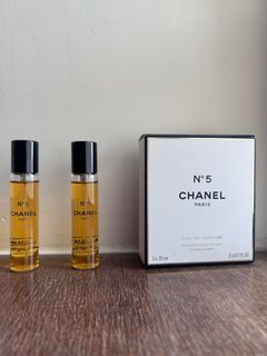 （分類：）位於 。 由 cherralini 提交（商品編號 1417424733，圖片 1）。簡介： 。