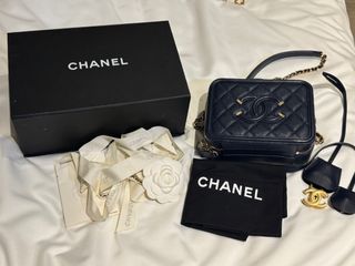 （分類：）位於 。 由 clothesforgood 提交（商品編號 1417538899，圖片 1）。簡介： 。