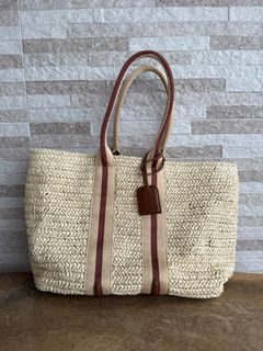 (Category: ) located in . Submitted by craftsntots (Listing ID 1417560428, Image 1). Description: .