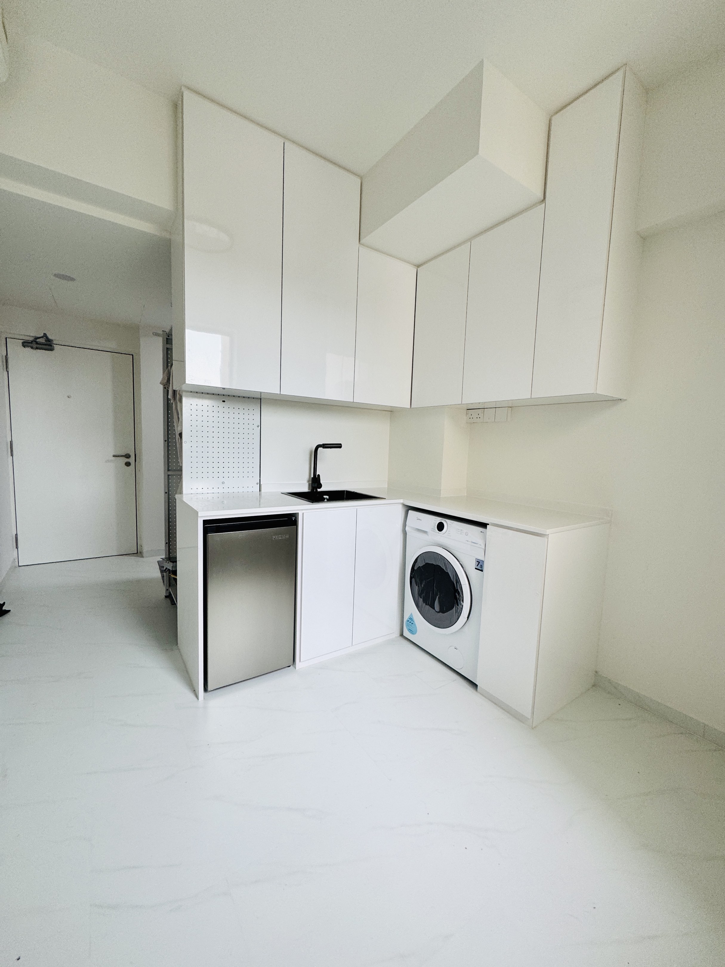 (Category: ) located in . Submitted by rolc (Listing ID 1351835741, Image 1). Description: .