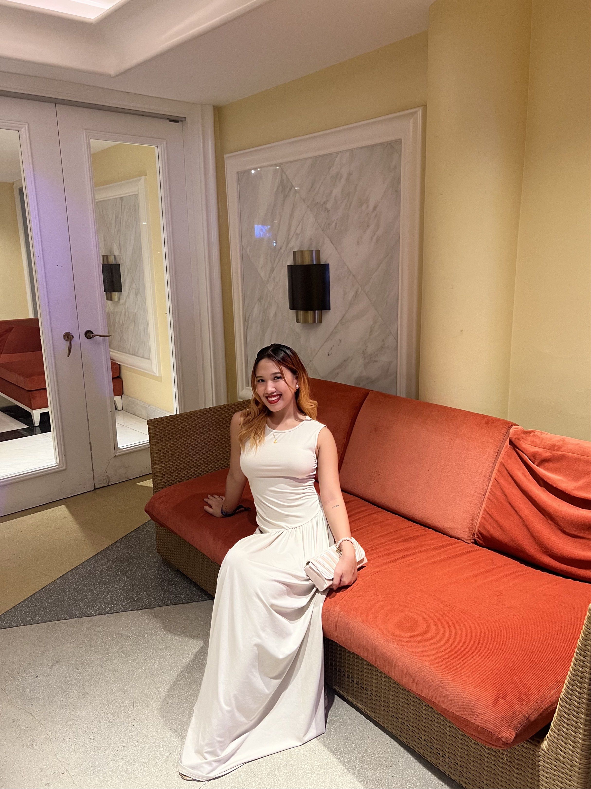 Cream Sleeveless Maxi Dress (Category: Dresses) located in Manila. Submitted by jclespnlla (Listing ID 1417411606, Image 2). Description: Used once only. XS selling for 500 only 💖.