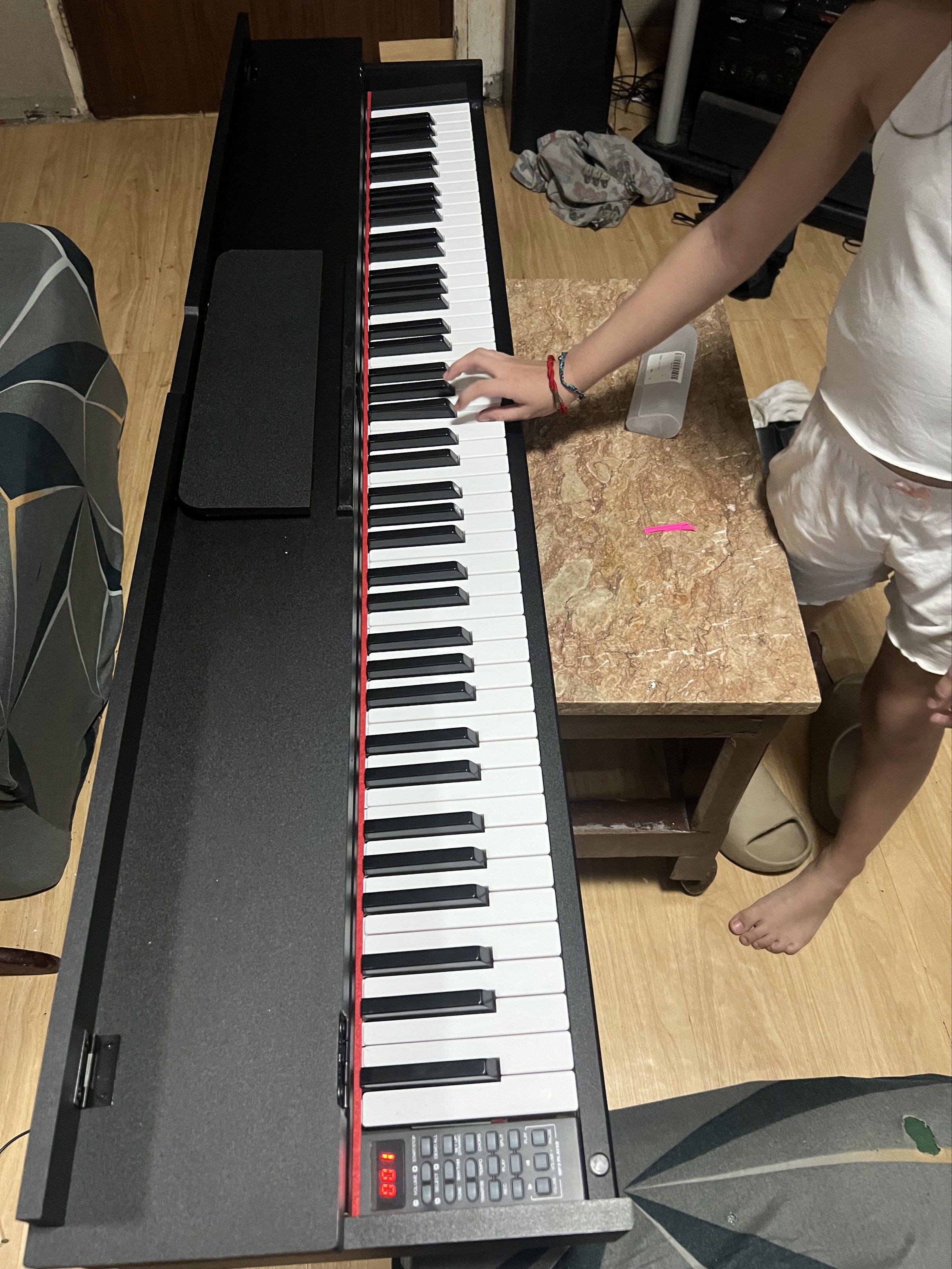 Electric Piano 80keys (Category: Musical Instruments) located in Manila. Submitted by chellerocker05 (Listing ID 1417405538, Image 1). Description: Na open and ndisplay lng hindi naman nagagamit.