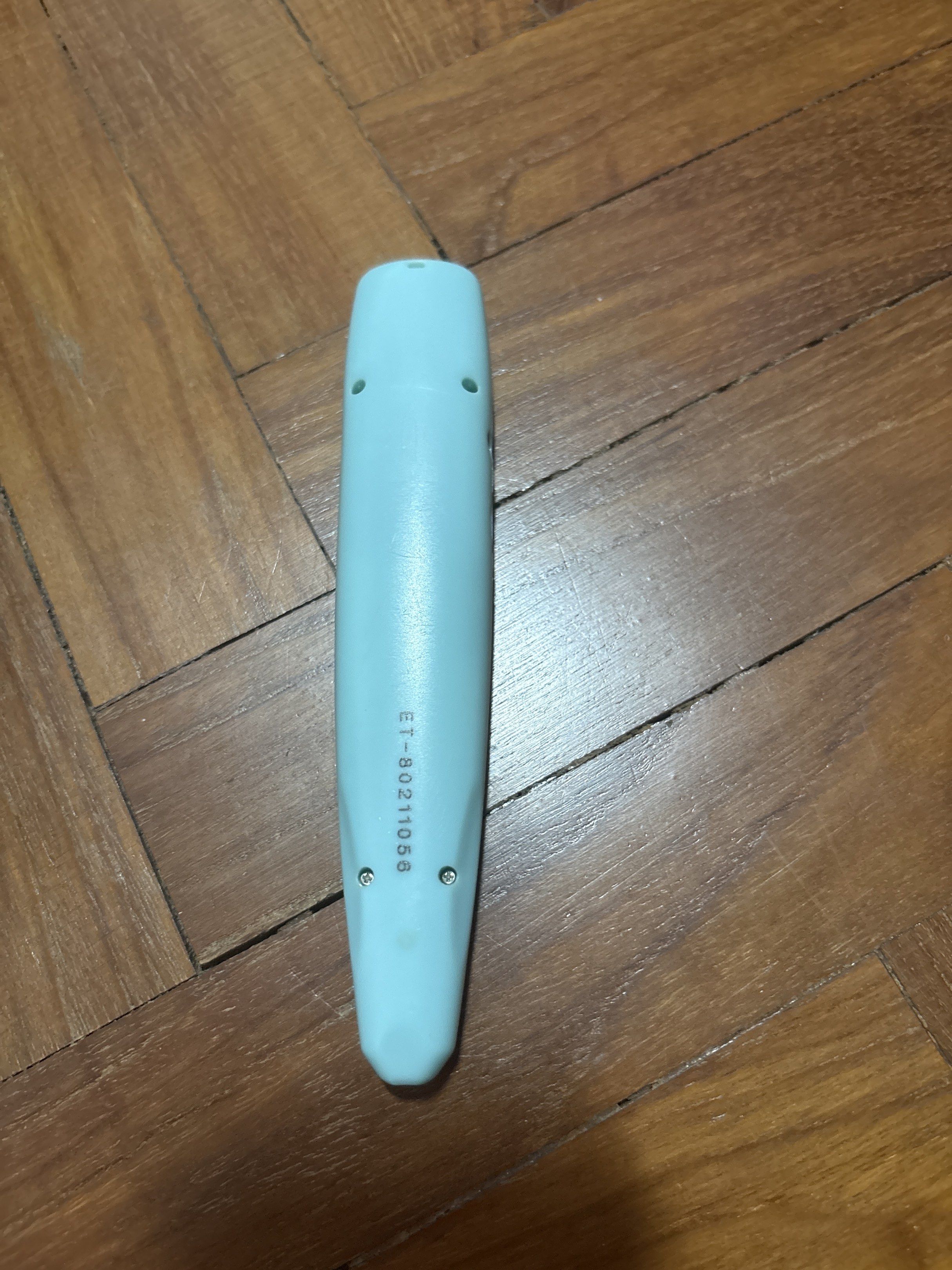EtutorStar Multi-Function Learning Pen (Category: Stationery & School Supplies) located in Singapore. Submitted by hermioney (Listing ID 1417528934, Image 4). Description: - EtutorStar learning pen - Lightly used - Includes learning cards and accessories - Ideal for Mandarin learning.