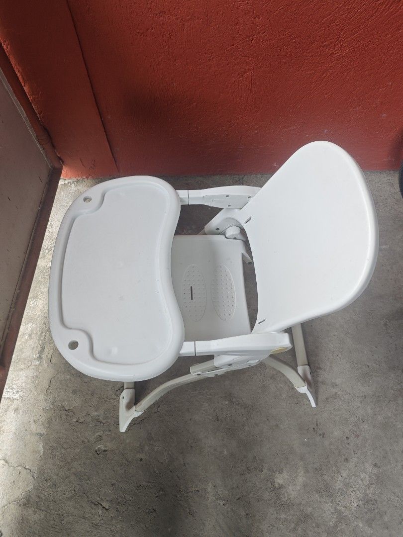 Foldable Baby High Chair (Category: Baby High Chairs) located in Manila. Submitted by voxbjun (Listing ID 1417427765, Image 2). Description: selling as is. no more cover/cushion. no more foot rest. free delivery within imus. .