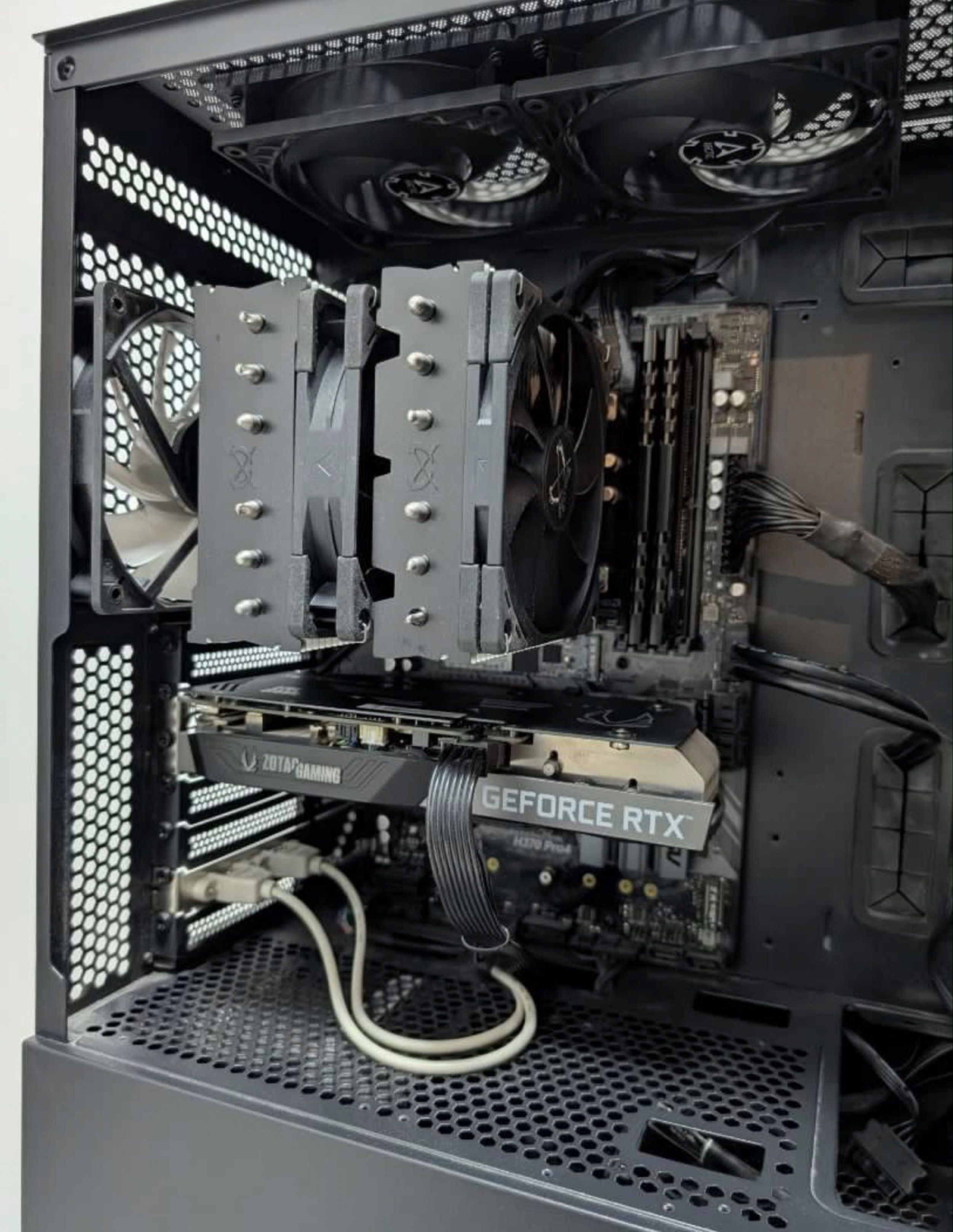 Gaming PC65605606914177111