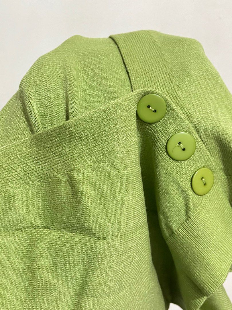 Green Cardigan (Category: Coats, Jackets and Outerwear) located in Valenzuela. Submitted by mrythings (Listing ID 1417569411, Image 2). Description: Knitted Cardigan. Smooth and buttery fabric. Semi crop. Size: Small - Medium Brand new. Bought fron BKK Pasabuy for 750.