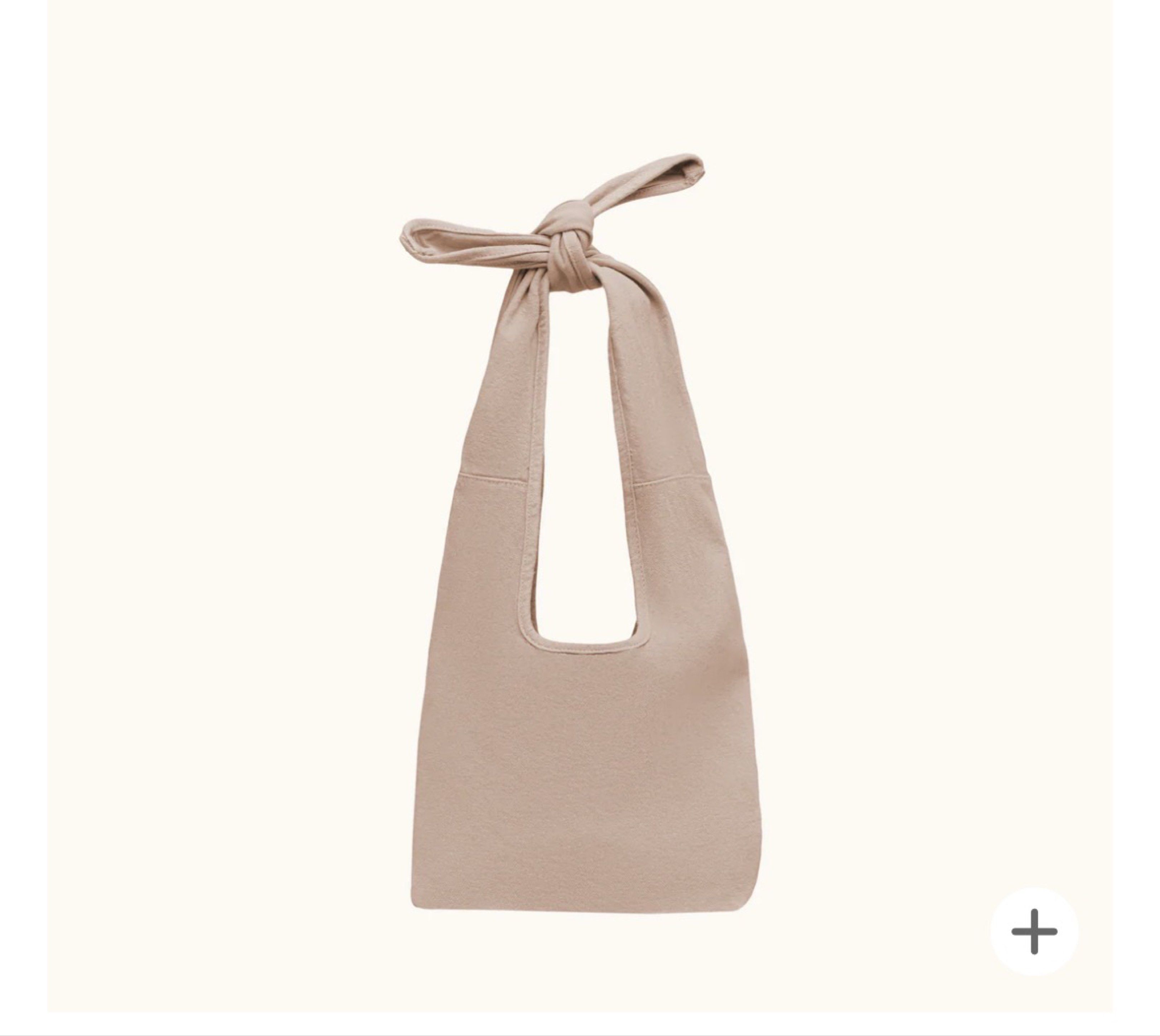 Ground Cover Tsuno Bag in Pink (Category: Tote Bags) located in Pasig City. Submitted by blt78 (Listing ID 1417448244, Image 1). Description: - Ground Cover Tsuno bag in Pink - barely used, no flaws - canvas material - one pocket compartment inside - SRP ₱3,500.