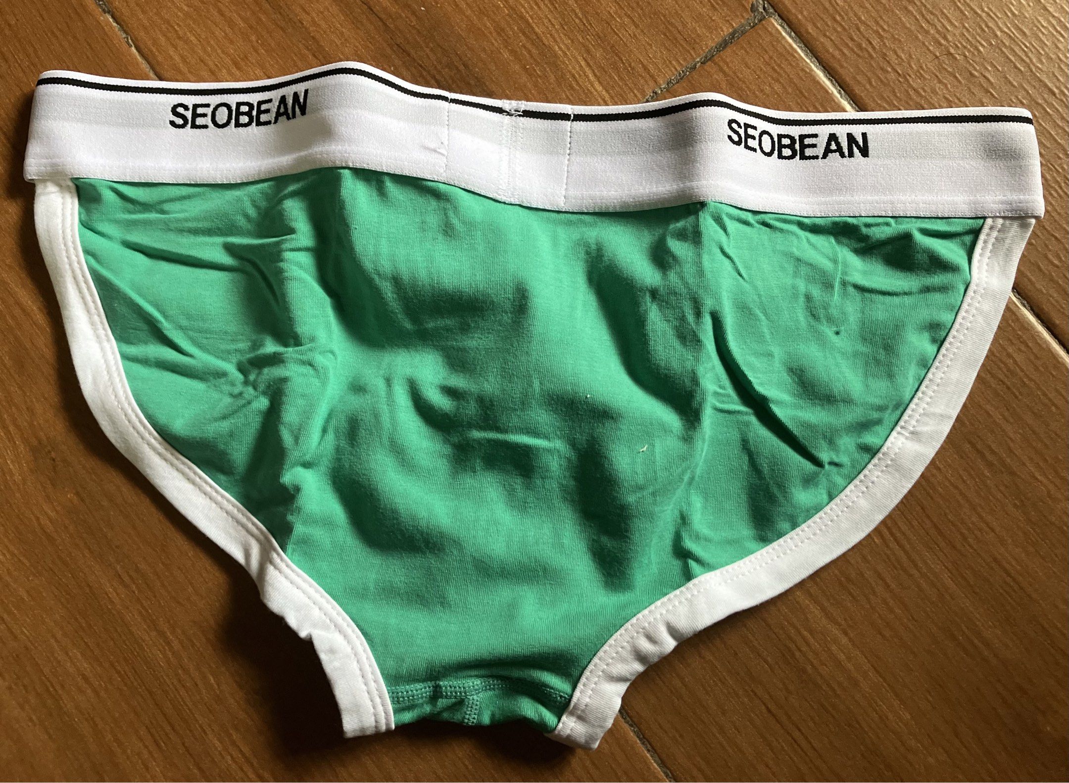 HIGH FORK BRIEFS (Category: Underwear) located in Quezon City. Submitted by pool_boy (Listing ID 1357043409, Image 3). Description: Material - Cotton 92% Spandex 8% Cyan green high fork briefs with white contrast piping Fits size 32-24 (Asian Size) BRAND NEW ... totally unused Pay via GCash or bank transfer Delivery cost c/o buyer.