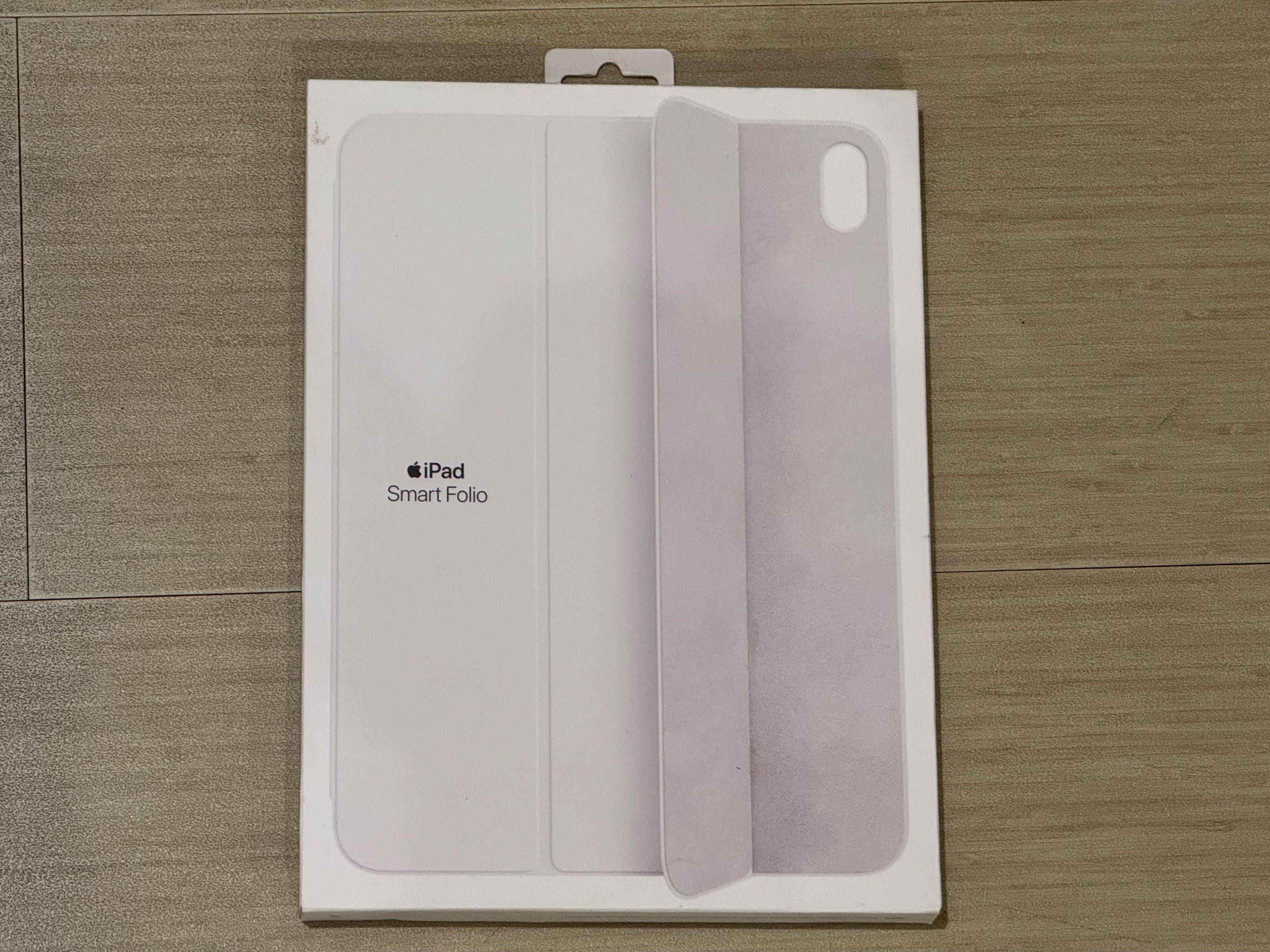 iPad 10 Smart Folio White (Category: Cases & Sleeves) located in Cagayan de Oro. Submitted by sojuhosh (Listing ID 1417518981, Image 1). Description: iPad (10th generation) Smart Folio Case ✓ opened but never used ✓ authentic ✓ includes original box.