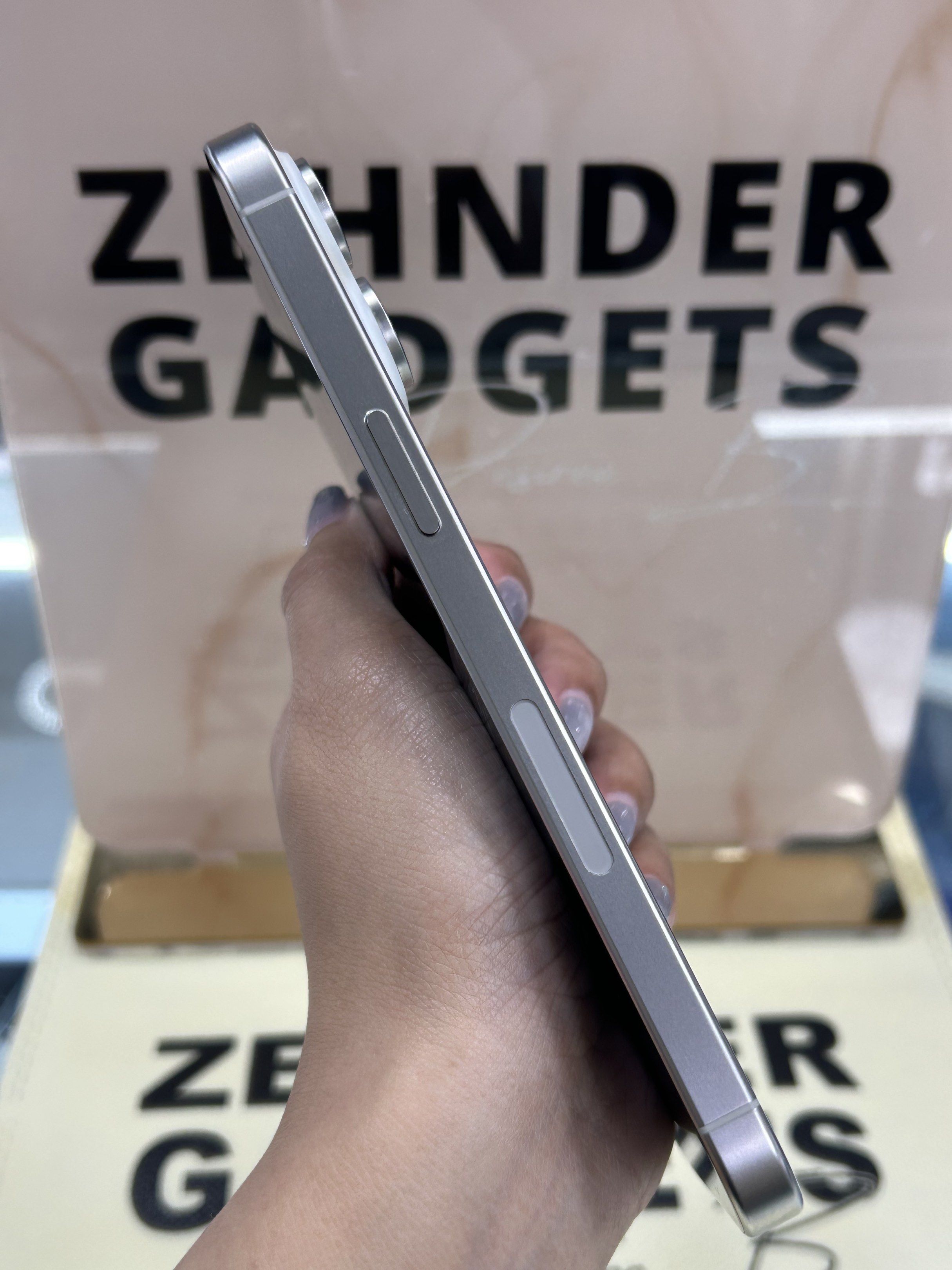 iPhone 15 PRO MAX 256GB OPENLINE (US VARIANT) E-SIN NO SIM RESTRICTIONS (Category: iPhone 15 Series) located in San Juan City. Submitted by desireebayal96 (Listing ID 1417567594, Image 2). Description: iPhone 15 PRO MAX (WHITE) * 256GB * OPENLINE * NO SIM RESTRICTIONS * US VARIANT (NO PHYSICAL SIM) * E-SIM ONLY * 86% BATTERY HEALTH (ORIGINAL NOT BOOSTED, CAN CHECK 3UTOOLS) * 99% SMOOTH * NO DENTS * NO ISSUE * NO HISTORY OF REPAIR * NO ICLOUD ISSU