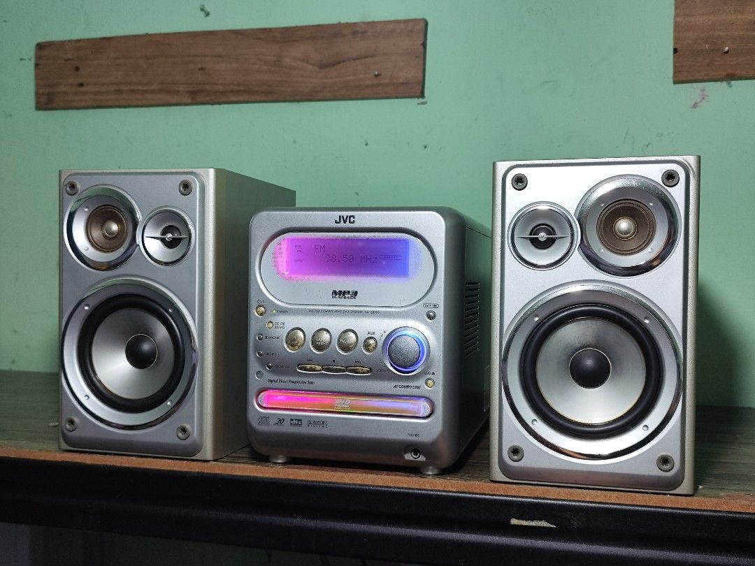 Pos Jvc JVC 3-Way Hifi System Powerful Sound. Rainbow Screen, Audio, Soundbars ...