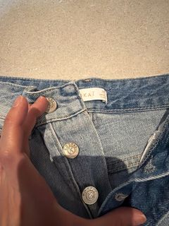 (Category: ) located in . Submitted by petitesizeclothes (Listing ID 1417571424, Image 1). Description: .