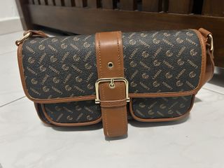 (Category: ) located in . Submitted by mishami19 (Listing ID 1417565855, Image 1). Description: .
