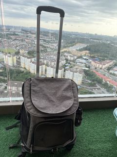 (Category: ) located in . Submitted by kycecheon48993 (Listing ID 1417496625, Image 1). Description: .