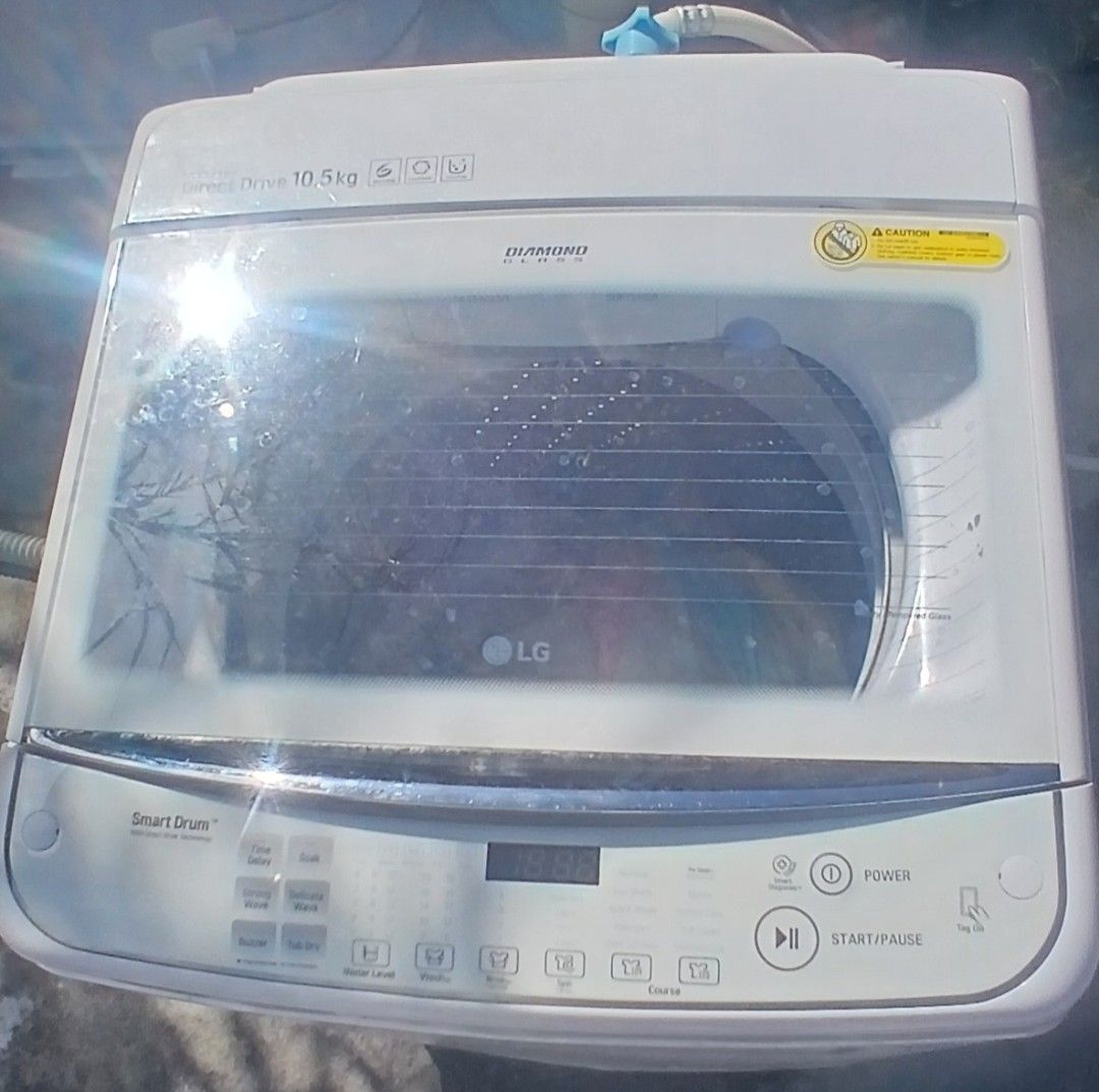 LG Smart Drum Top Load Washing Machine 10.5kg (Category: Washing Machines and Dryers) located in Cavite. Submitted by jamesrubio111 (Listing ID 1417514517, Image 2). Description: For Sale Automatic Washing Machine Used but not abuse. LG Inverter 10.5 kg Smart Drive Inverter Soft touch Done deep cleaned No issue. Good working condition Easy to use Matipid sa kuryente Gagamitin na lang. Price: 10k Negotiable price if sure buyer. .