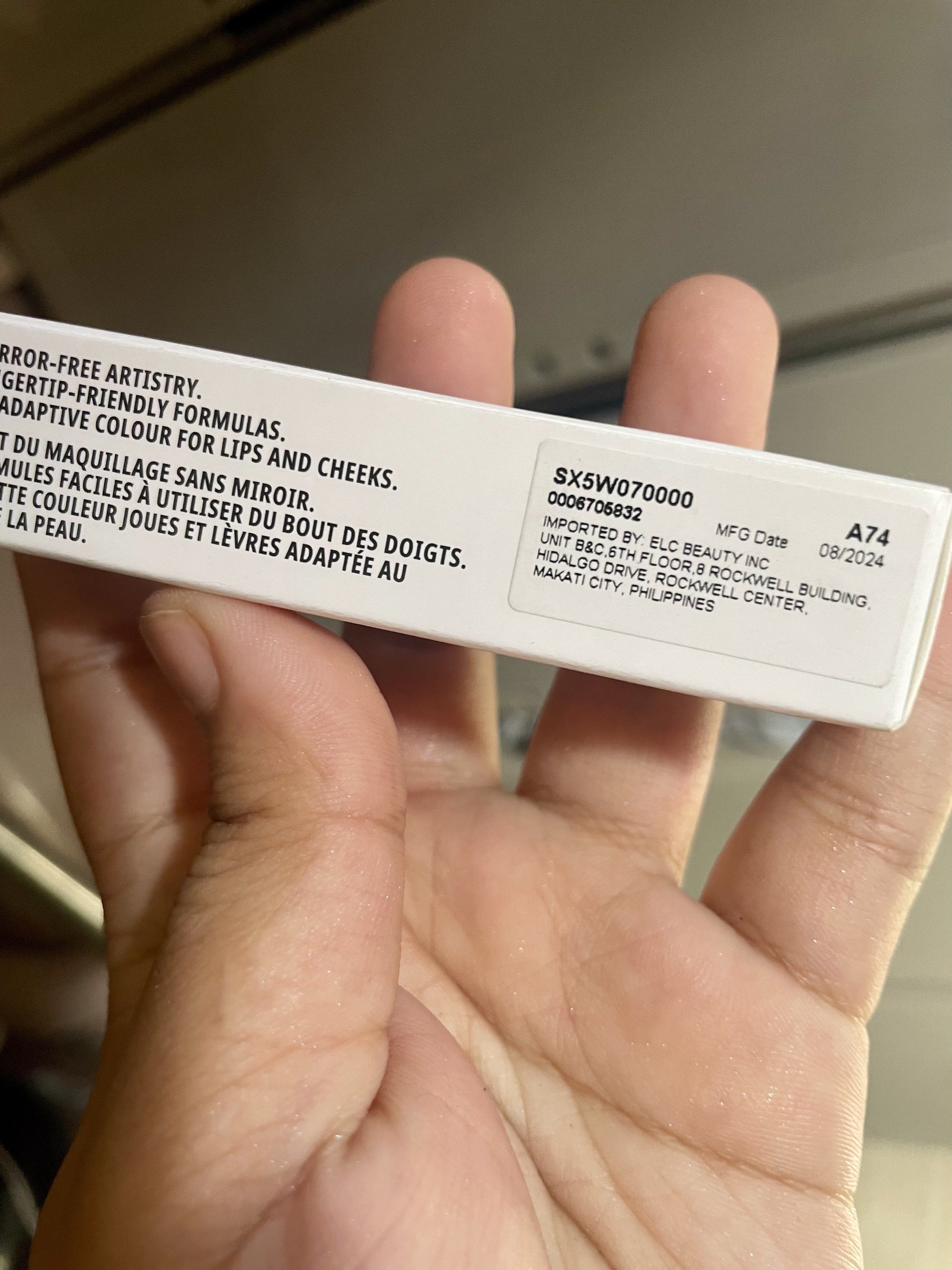 Mac Glowplay Lip Balm (Category: Makeup) located in Rizal. Submitted by gentle.decluttering (Listing ID 1417468830, Image 2). Description: SRP 1400 swatched just opened this January .