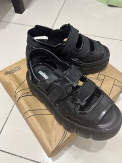 (Category: ) located in . Submitted by syesya (Listing ID 1417502347, Image 1). Description: .